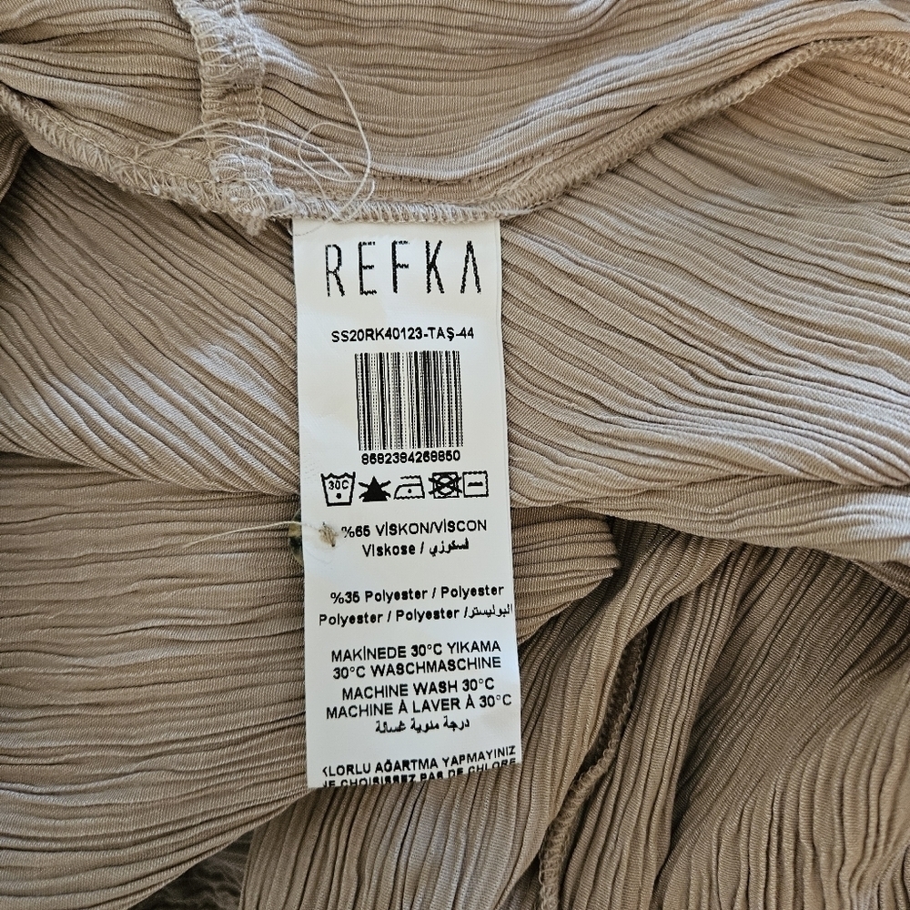 Refka Modest Pleated Long Sleeve Maxi Cream Dress Size US 12. - Picture 12 of 12